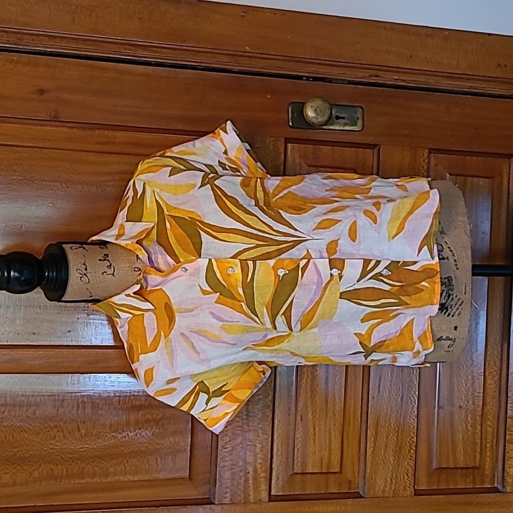 C&C California linen blouse